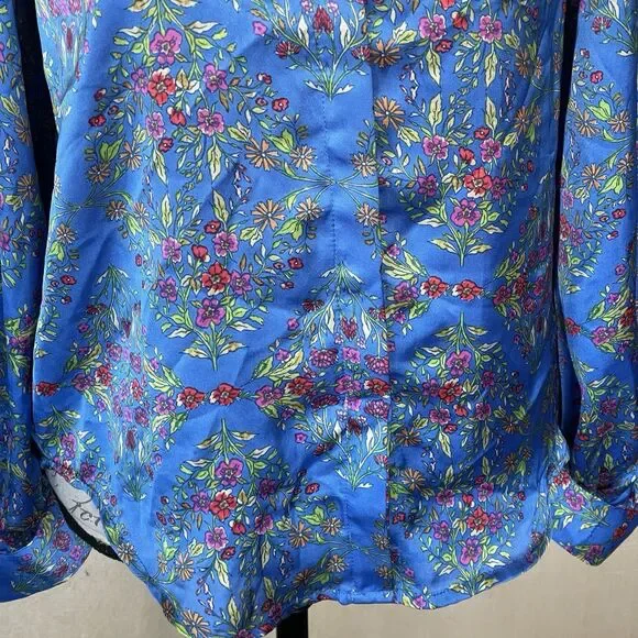 Olivaceous Womens Blouse Sz Small Satin Floral Button down Blue Spring Summer - Picture 6 of 16